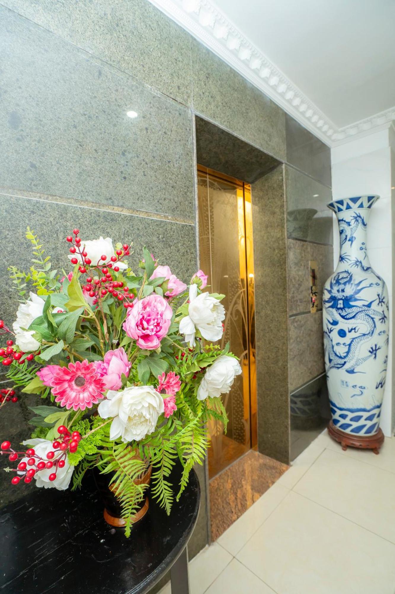 Golden Rose Premium Hotel האנוי מראה חיצוני תמונה